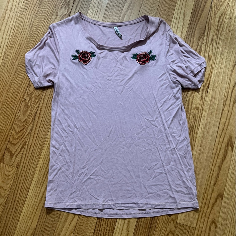 Embroidered graphic tee from Stradivarius Spain